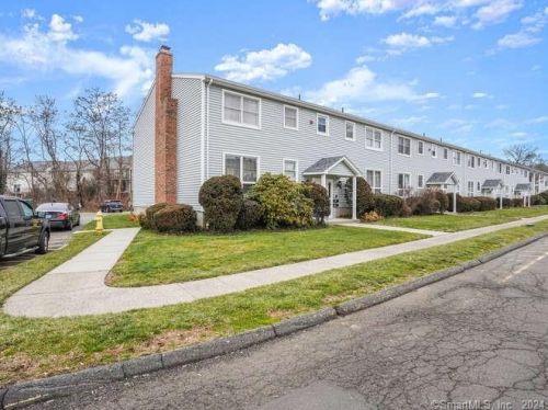 89 Carriage Path, Milford, CT 06460-7544