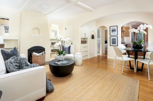2130 Bowdoin St, Palo Alto, CA 94306-1212