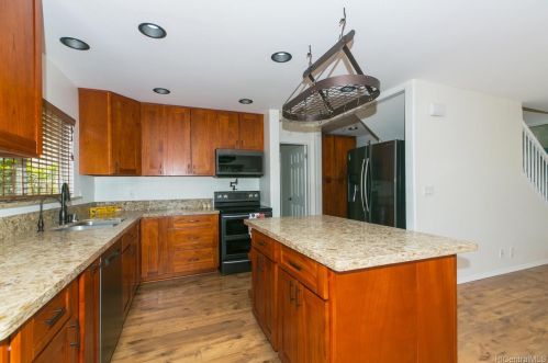 92-6052 Holomoku St, Kapolei, HI 96707-2822