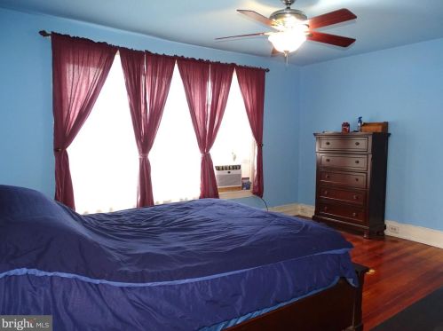 1111 Poplar St, York PA  17403-1826 exterior