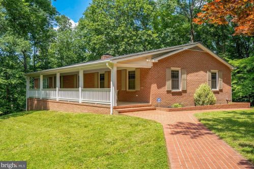 3309 Logmill Rd, Haymarket, VA 20169-2040