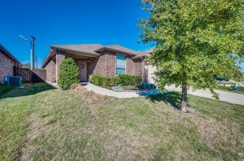 5117 Grayson Ridge Dr, Fort Worth TX  76179 exterior