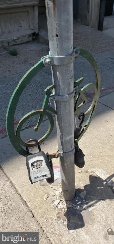 113 Bread St, Philadelphia PA  19106-4610 exterior