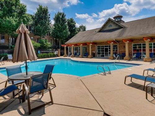 5569 High Point Rd, Atlanta GA  30342-5038 exterior