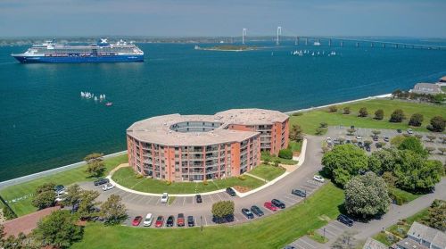 4 Capella, Middletown, RI 02840-1506