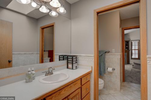 5869 Fernwood St, Saint Paul MN  55126-8405 exterior