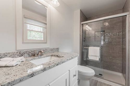 3009 Stratford Rd, Arlington Hts IL  60004-1707 exterior