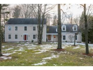 217 Farmstead Dr, Shelburne, VT 05482-6468