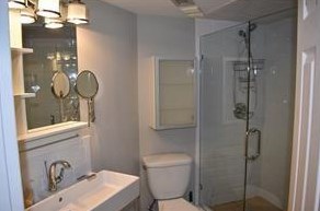 795 Hammond Dr, Atlanta GA  30328-5517 exterior