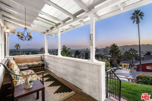 727 Cavanagh Rd, Glendale, CA 91207-1411