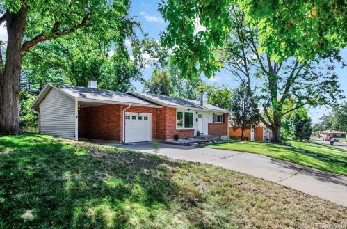 2820 Sperry St, Denver, CO 80236