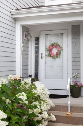 57 Topsail Dr, Tiverton, RI 02878-4268
