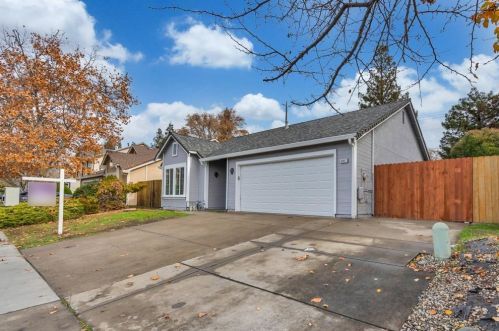 8967 Boreal Way, Elk Grove, CA 95758-5100