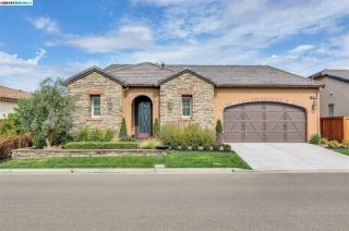 1718 Chardonnay Ln, Los Angeles, CA 94513-4255
