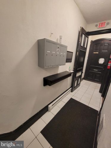 703 State St, Trenton NJ 08609-2008 exterior