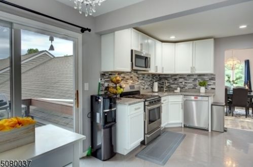 29 Bayowski Rd, Town Center, NJ 07052-2156
