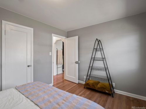 3472 Elm St, Denver CO  80207-0019 exterior