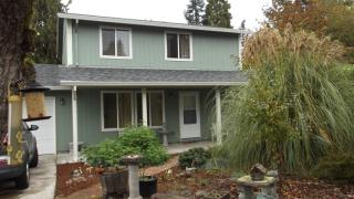439 Ida St, Stayton, OR 97383-2225