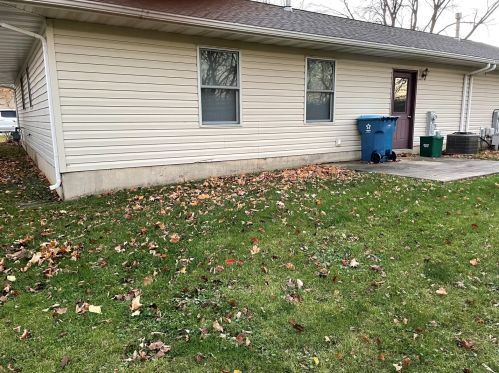 1103 Hill Dr, Nelson IL  61021-1829 exterior