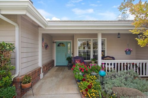 2495 Beechwood Dr, Lake Nacimiento, CA 93446-4711