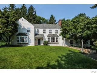 215 Ridgefield Rd, Wilton CT  06897-2431 exterior