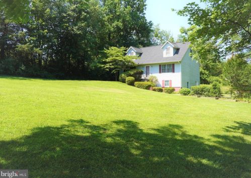 105 Longview Ln, Spotsylvania, VA 22553-1845