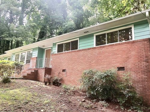 2345 Country Club Ln, Atlanta GA  30311-5309 exterior