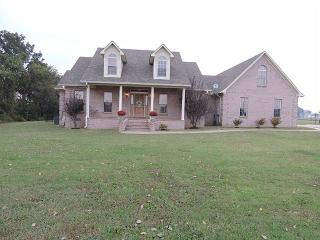 280 Cross Country Rd, Newbern, TN 38059-4478