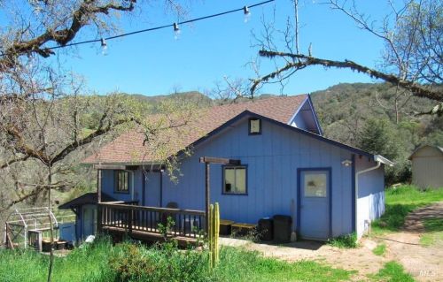 2900 Webb Ranch Rd, Redwood Valley, CA 95470-6346
