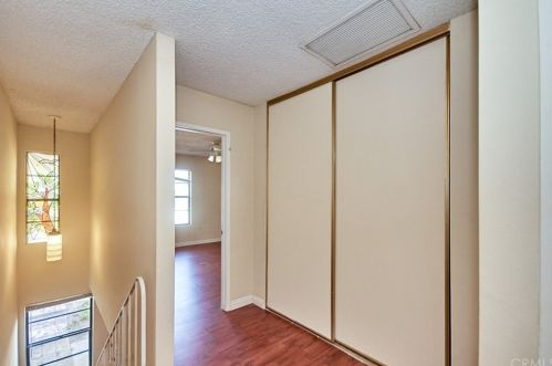 1476 Everton Pl, Riverside CA  92507-4439 exterior