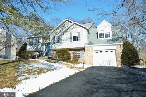 13940 Ruler Ct, Woodbridge, VA 22193-3733