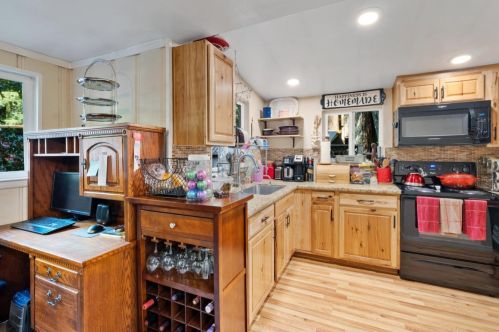 165 Pleasant Way, Big Basin, CA 95006-8835