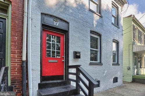 17 Rodney St, Lancaster, PA 17603-5146