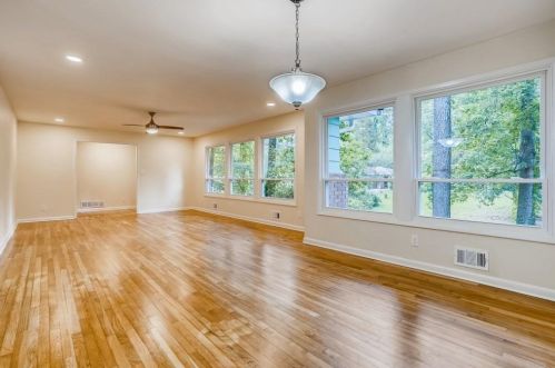 2345 Country Club Ln, Atlanta GA  30311-5309 exterior