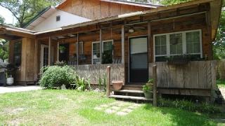 317 Willow Rd, Jesup, GA 31545-3813