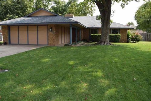 4107 Sand View Dr, Enid, OK 73703-2803