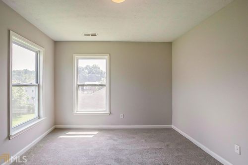 3069 Elmwood Rd, Atlanta GA  30349-8105 exterior