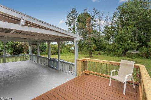 9 Concord Rd, Dover NJ  07869-1004 exterior