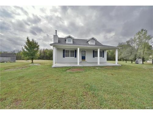 106 Davis Rd, Old Alexandria, MO 63379-4738