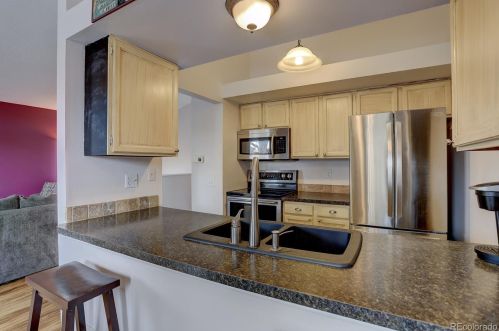 4251 Richfield Way, Denver CO 80013-3262 exterior