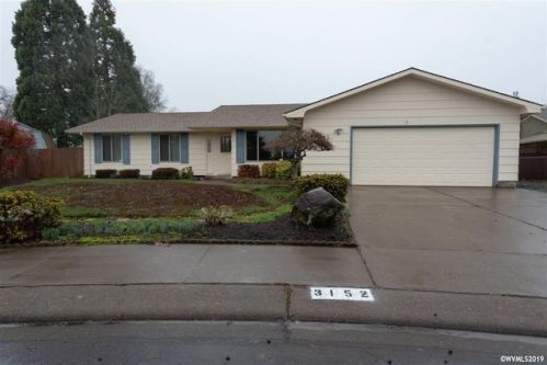 3152 Fir Oaks Dr, Albany, OR 97321-3569