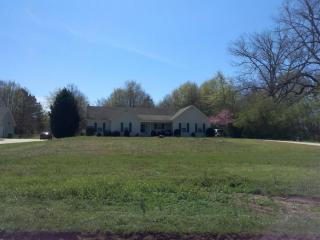 69 Oak St, Luthersville, GA 30251-1602