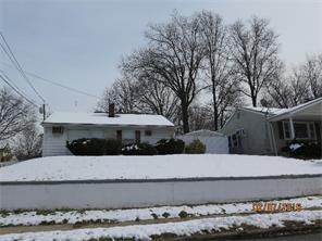 90 Grant Ave, Perth Amboy, NJ 08863-1640