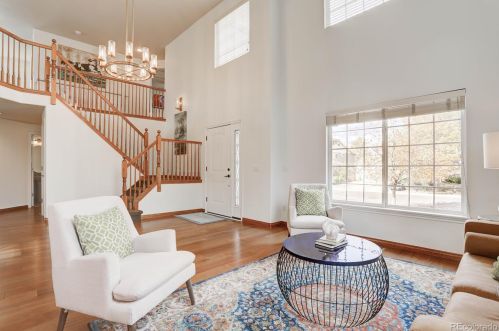 17452 Caley Ln, Aurora, CO 80016-3188