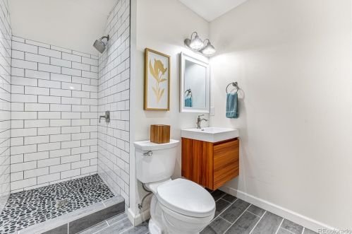 1704 Lowell Blvd, Denver CO  80204-1548 exterior