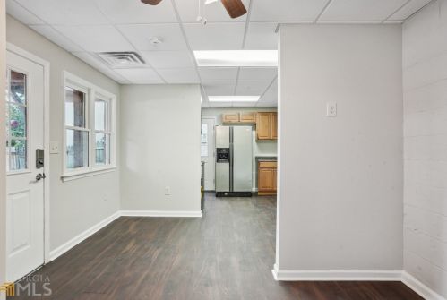 391 Arnold St, Atlanta GA  30308-2911 exterior