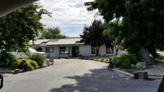 11912 Bryan Ave, Caruthers, CA 93609-9434