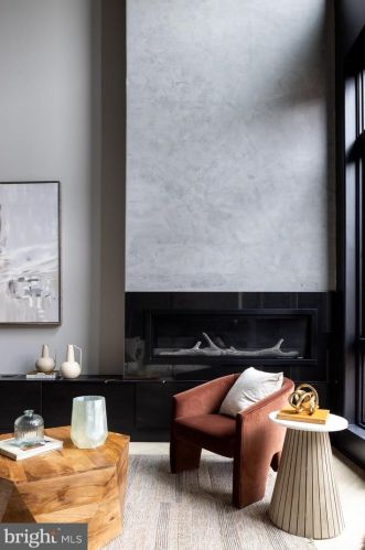 109 24th St, Philadelphia PA  19103-2543 exterior