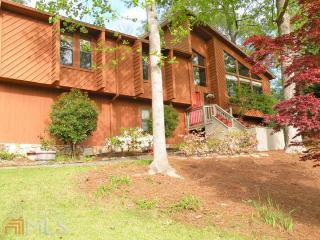 3901 Avatar Ct, Marietta, GA 30062-6808