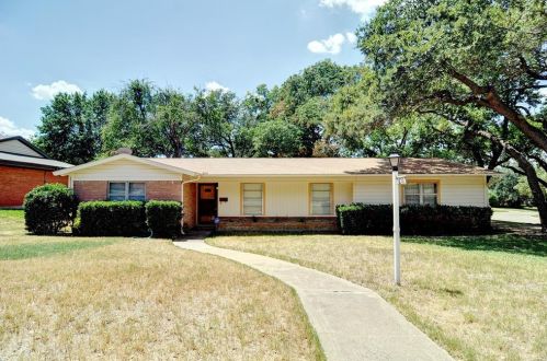 3121 Covert Ave, Fort Worth TX  76133-1715 exterior